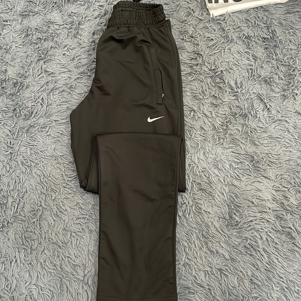 Nike joggers